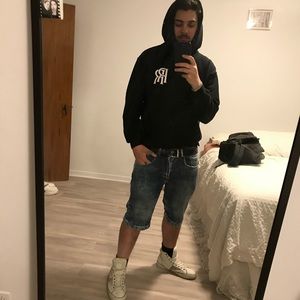 Meet your Posher, Roberto